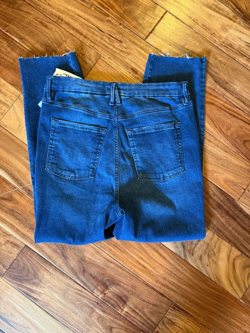 Good American Dark Blue Cropped High-Rise Jeans, Sz 14-18, NWT - Picture 4 of 6